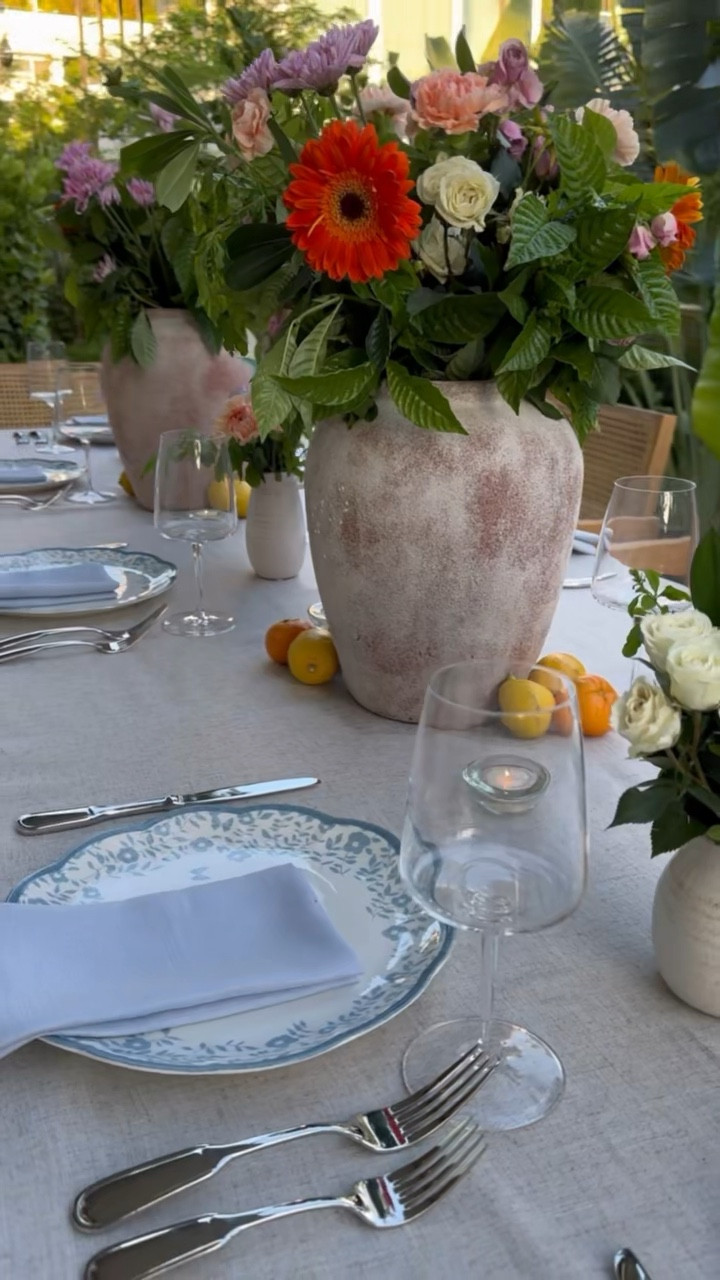 dinner party ready thanks to @wayfair’s Fourth of July Clearance :) who’s coming over ?!? @shopltk be sure to check it out - things are up to 70% off + they offer fast shipping !!! #liketkit #wayfairpartner #wayfair 