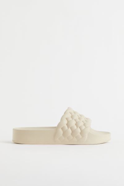 Textured Pool Shoes | H&M (US + CA)