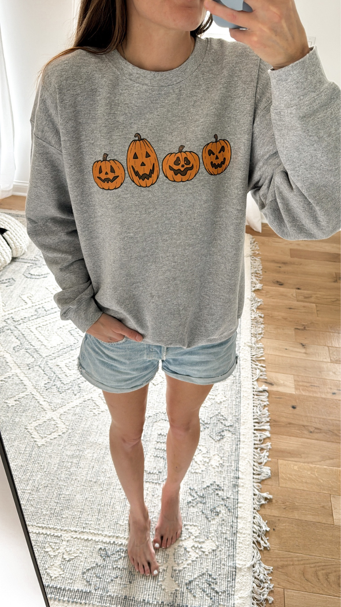 Wearing a large 🎃🍂🧡 

#LTKSeasonal