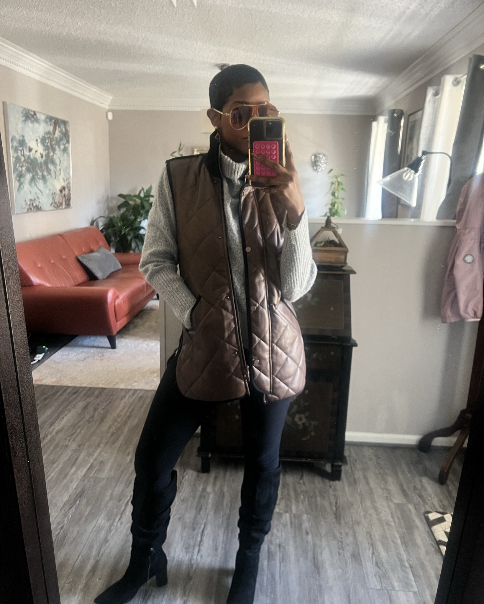 A warm vest for your fall must haves! Ootd 

#LTKStyleTip #LTKWorkwear #LTKSeasonal