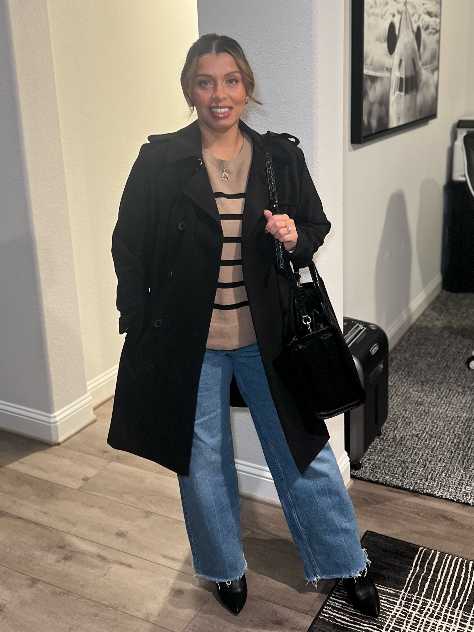 Fall Work outfit: abercrombie jeans, target shirt, forever 21 coat, marc jacobs purse, amazon boots 

#LTKBeauty #LTKWorkwear #LTKStyleTip