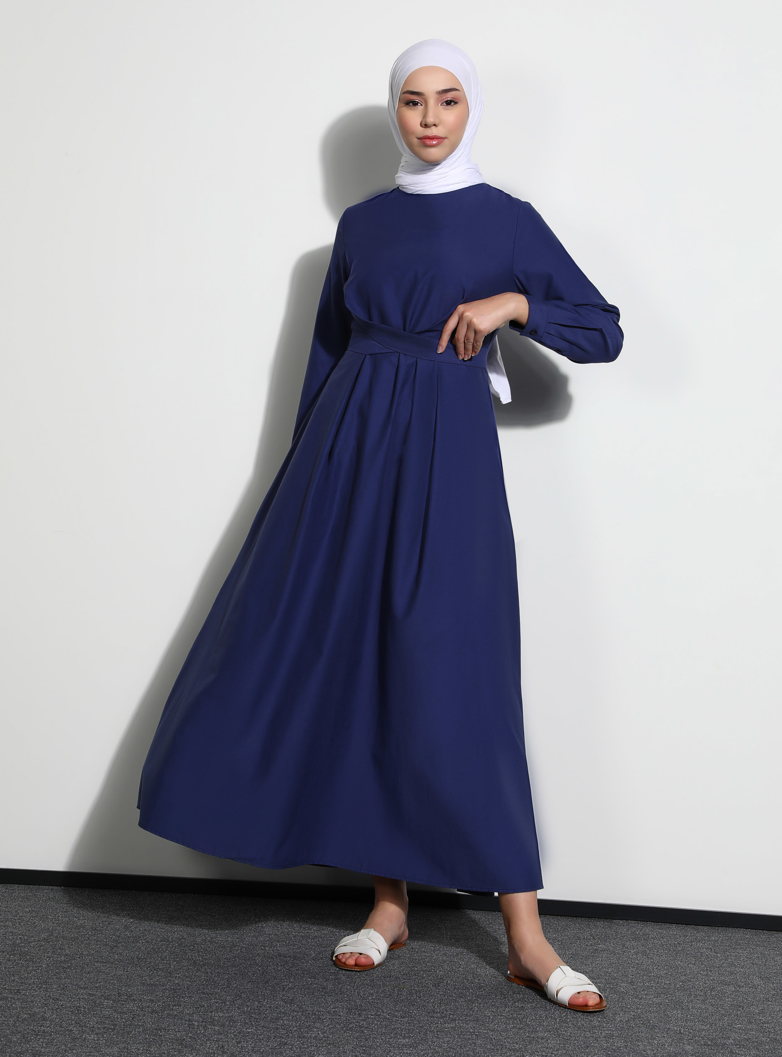 Navy Blue - Crew neck - Unlined - Modest Dress | Modanisa (US)