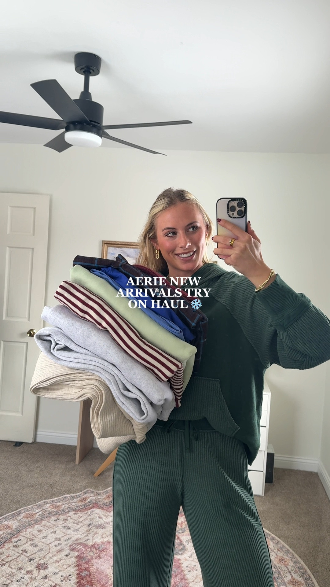 Aerie New Winter arrivals try on haul! ❄️🧣🎄💌 @Aerie #Aeriepartner #Aerie #ad #aeriereal 


#LTKGiftGuide #LTKHoliday