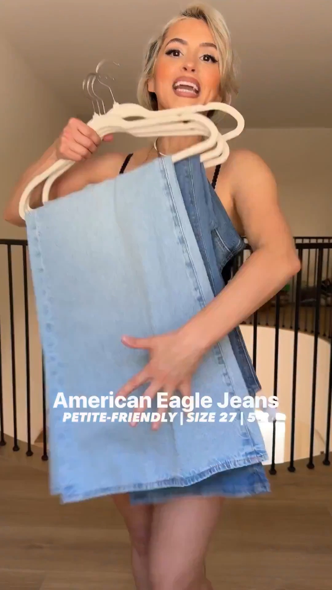 @Americaneagle jeans 😮‍💨 the comfort, fit, stretchhhh bomb 👏🏼 

💋 wearing size 27R | I'm 5'2

#LTKootd #LTKPetite #LTKgrwm