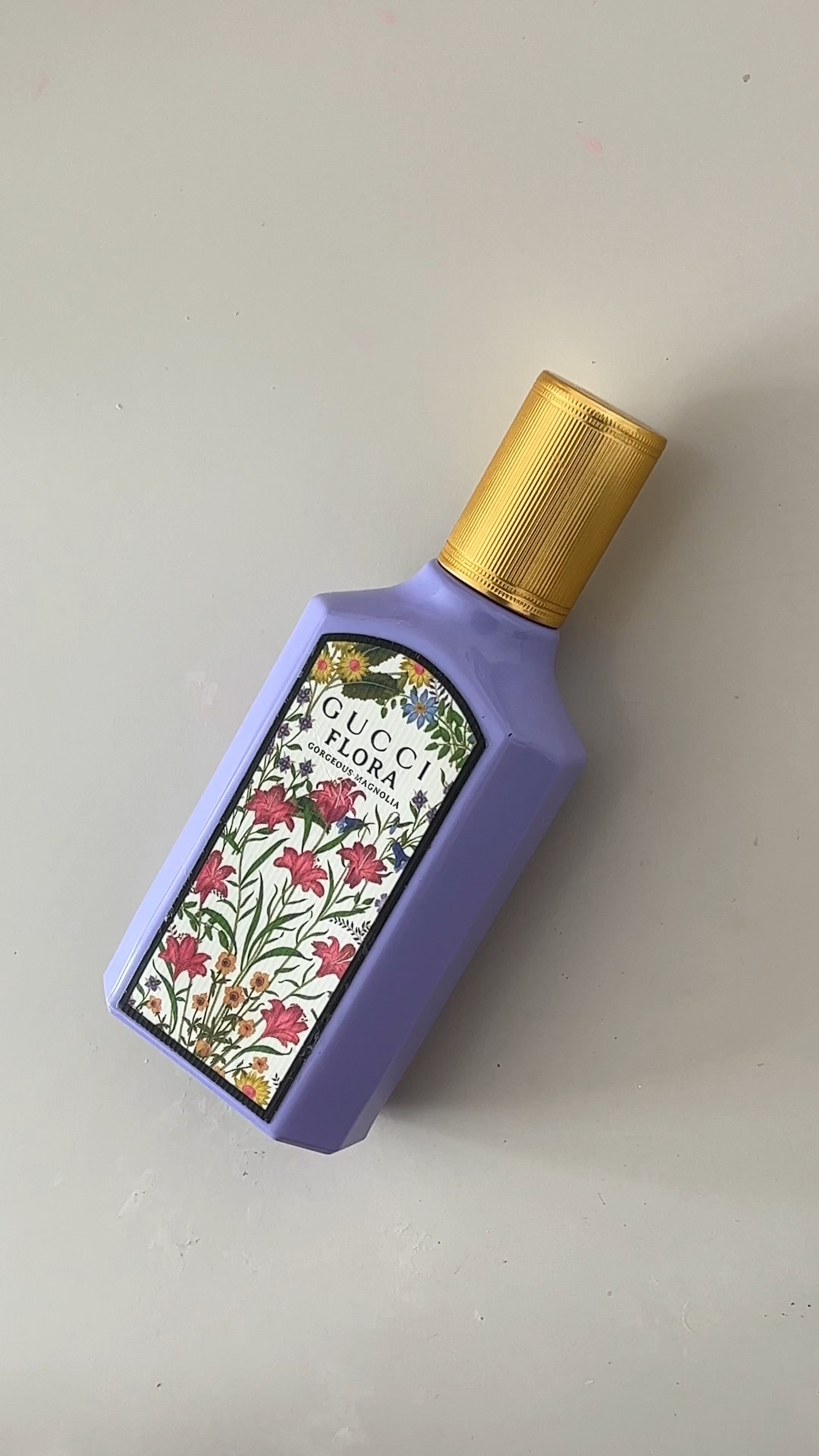 Gorgeous Magnolia celebra a flor de magnólia em todas as suas formas: um frescor radiante, pétalas aveludadas e uma sensualidade feminina prolongada. 💐

#LTKbrasil #LTKbeleza