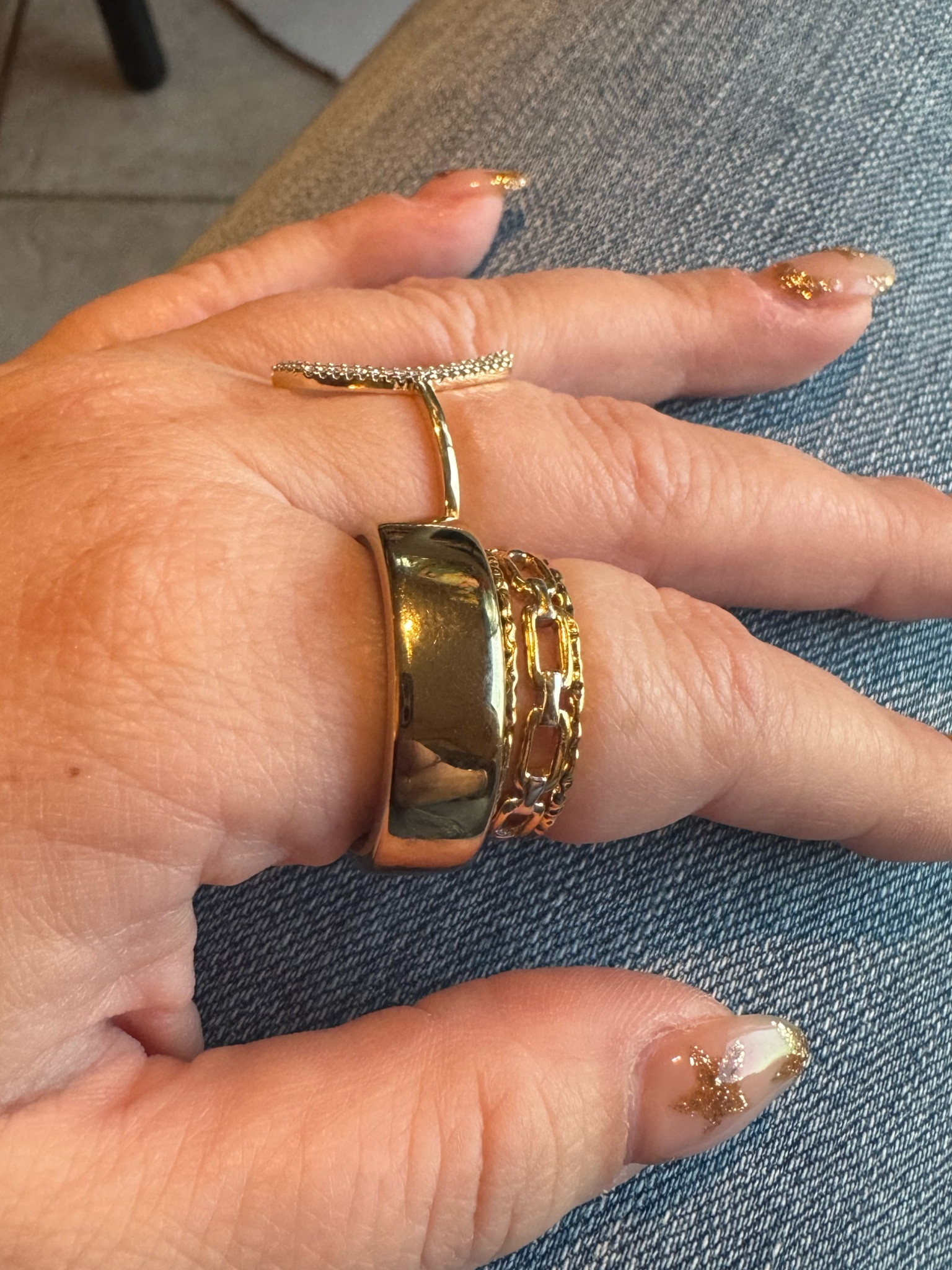 My go to, everyday rings/stacks 

#LTKFindsUnder100 #LTKPlusSize #LTKStyleTip