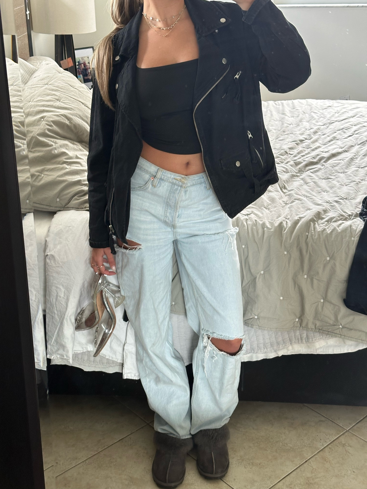 Revolve finds 
GRLFRND Jeans 
Ripped jeans 
Baggy jeans 
Ughs slides 
Moto jacket
Denim jacket 

#LTKtravel #LTKstyletip #LTKfindsunder100