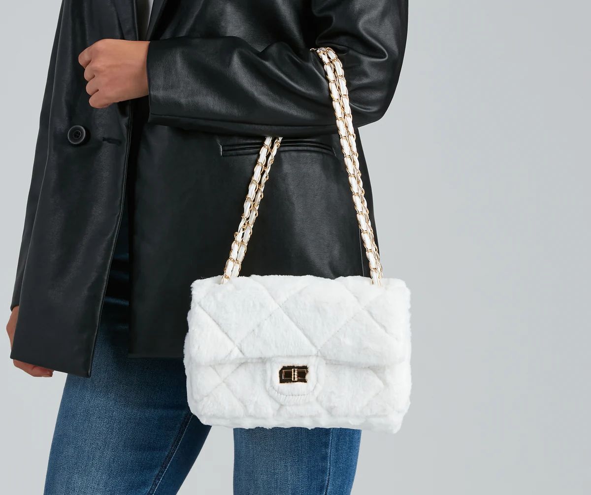 Furry Companions Diamond Quilt Crossbody | Windsor Stores