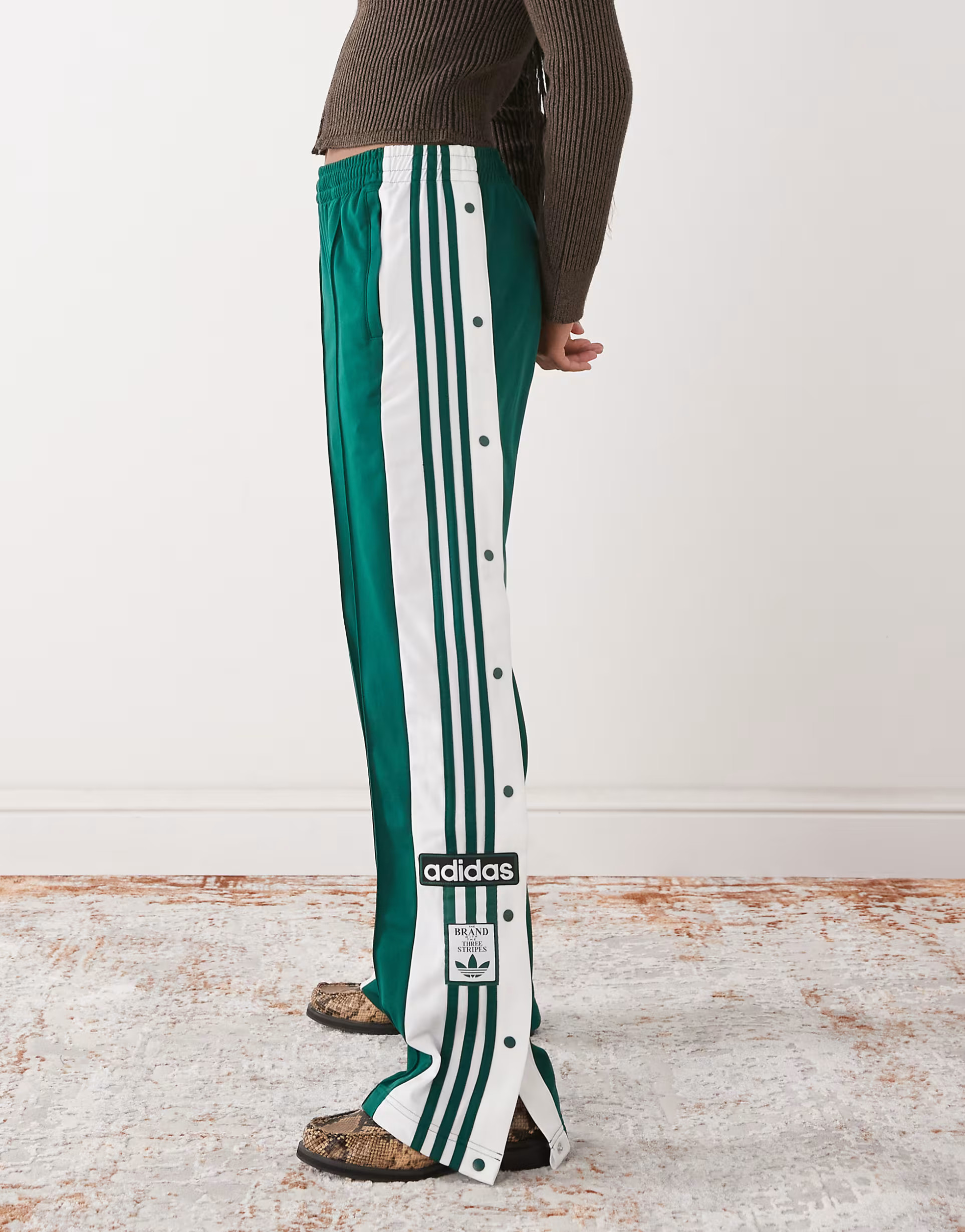 adidas Originals Adibreak track pants in green | ASOS (Global)