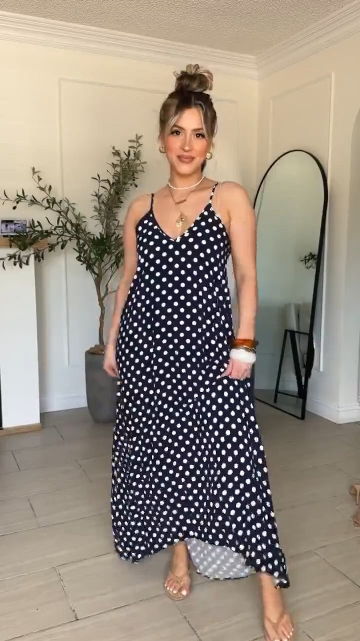 The perfect versatile casual summer dress! Wearing a size small 

Adjustable straps to raise neckline! 
Has pockets
Perfect to wear with or without belt! 

Love it for a baby shower, brunch or any outdoor activity ladies 💋

#LTKgrwm #LTKmomlife #LTKU