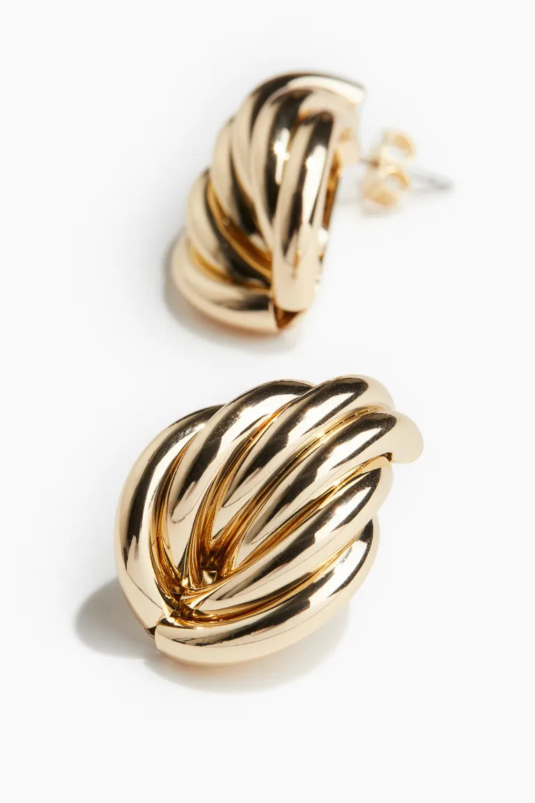 Fluted earrings | H&M (UK, MY, IN, SG, PH, TW, HK)