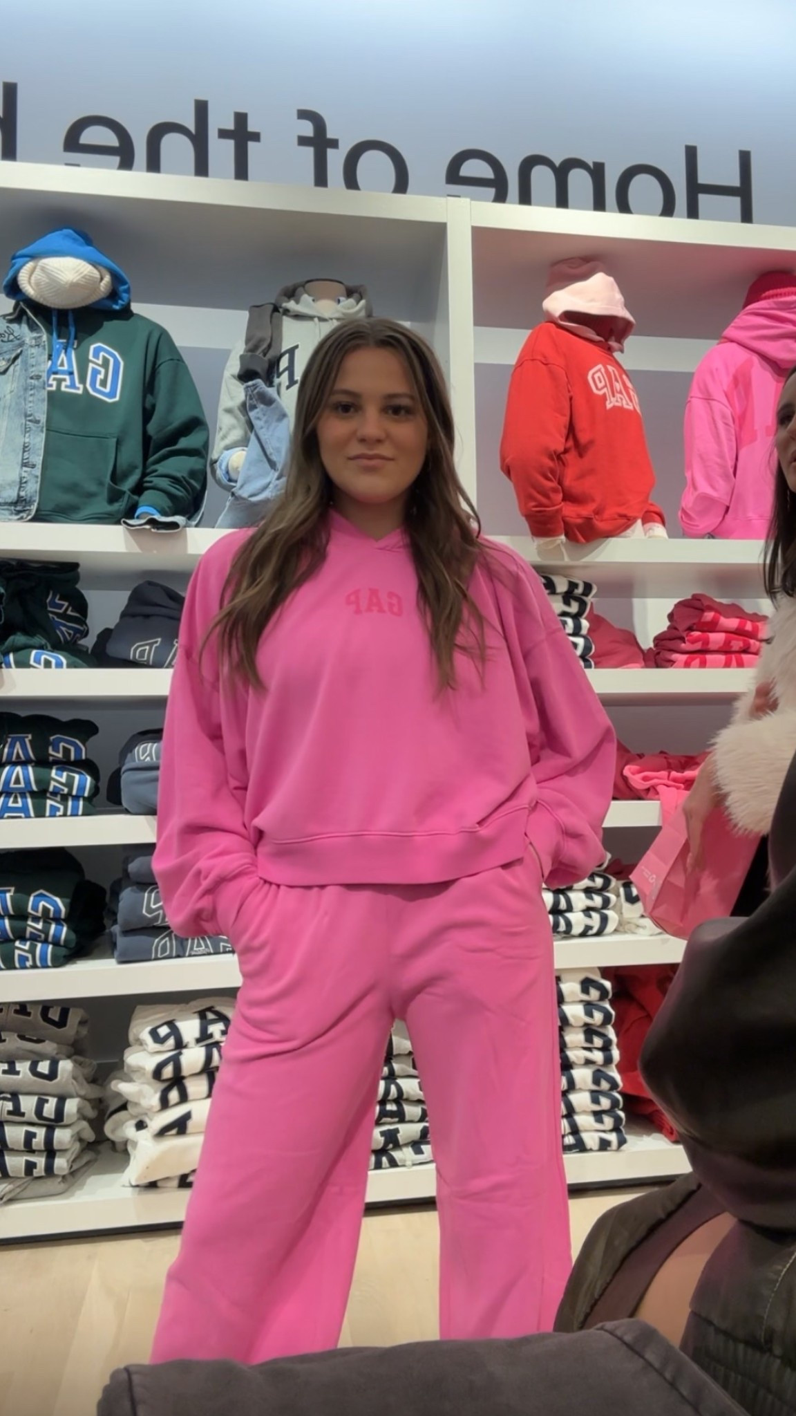 gap full pink sweat set 🩷🌸💐💝💕💗 the perfect valentine’s day pink 

#LTKootd #LTKValentine