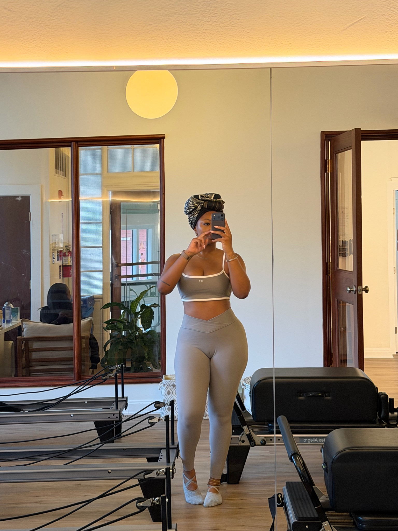 5’9 200 lbs wearing large! Could’ve done a medium in the top. Very comfy fabric not slinky. I loved for class  

#LTKfitnessgoals #LTKTall #LTKActive