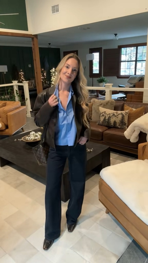 Everything on sale yall ! Cutie little spring outfit when it’s still a little chilly out ! 

Top: small (runs oversized) 
Jacket: small
Jeans: xxs (run large) 

#LTKootd