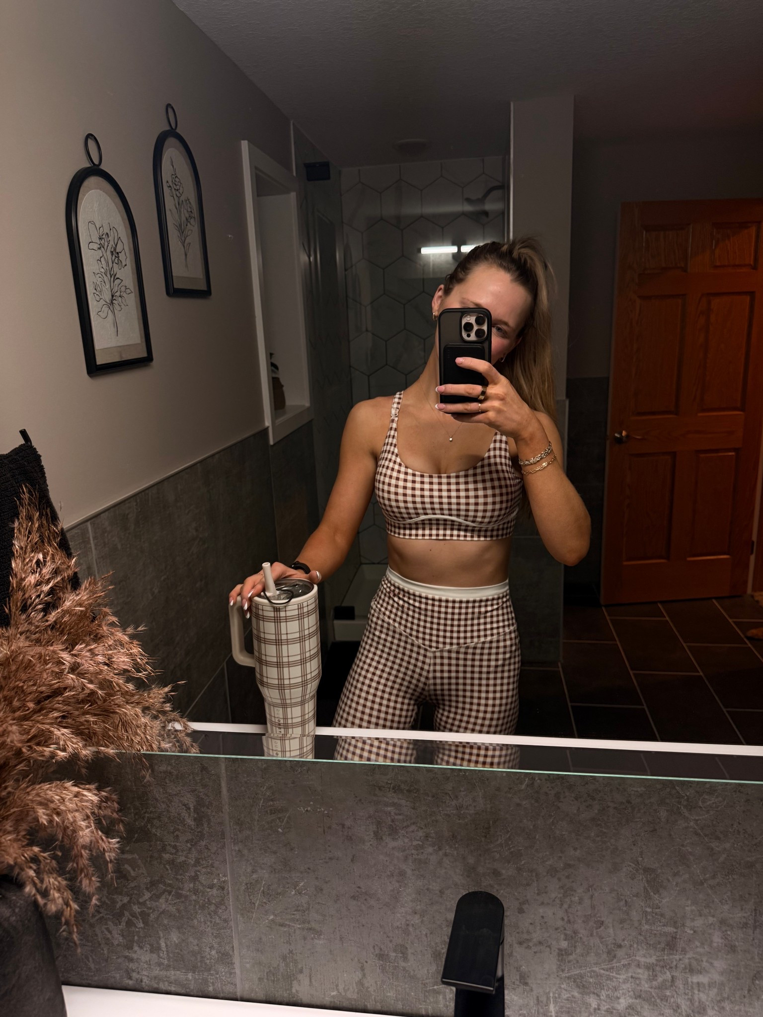 Not sure if you can tell that I love checkered print?

#LTKActive #LTKdayinmylife #LTKfitnessgoals