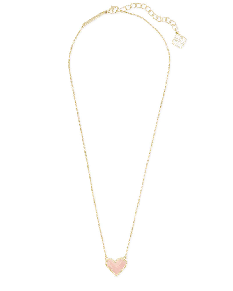 Ari Heart Gold Pendant Necklace in Rose Quartz | Kendra Scott | Kendra Scott