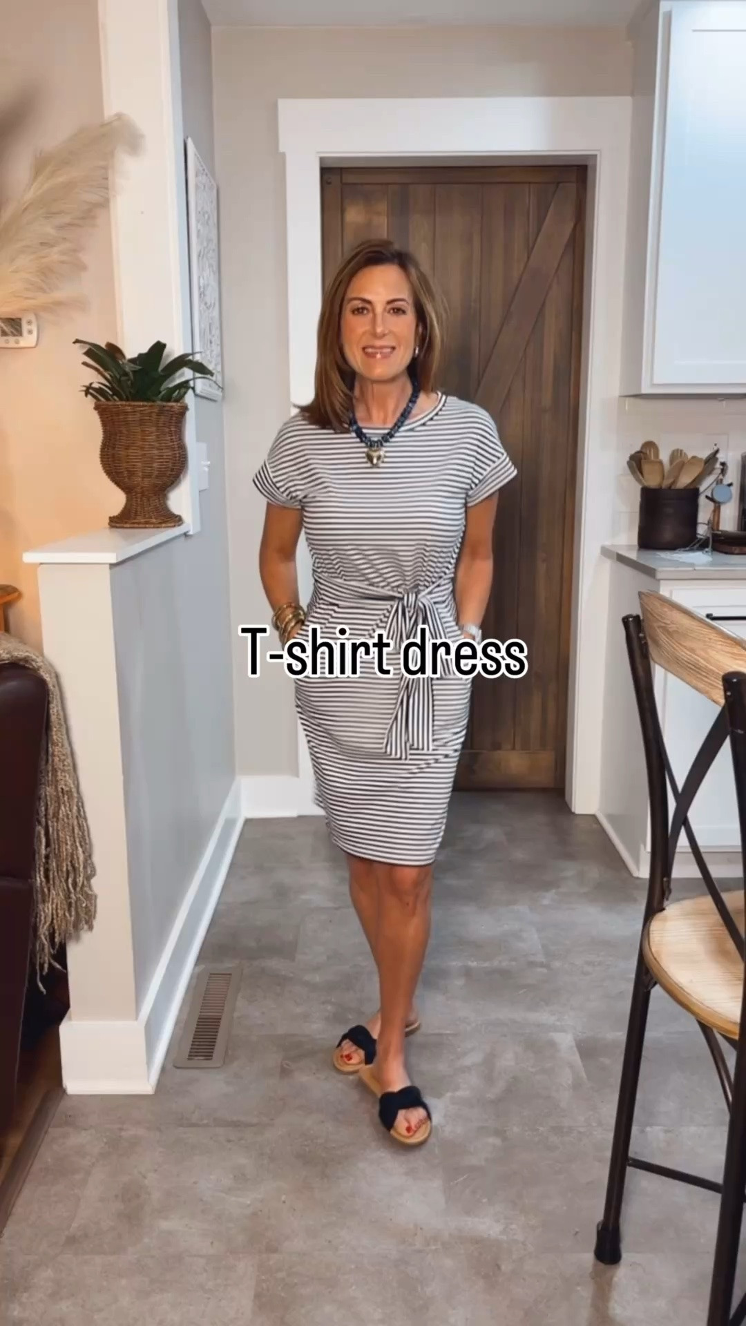 The secret to looking instantly more balanced? A shirt dress with a waist tie that hits in exactly the right spot.

Petite girls, this is why waist placement matters. This shirt dress creates the most flattering, balanced silhouette.
I’m wearing my true size small.