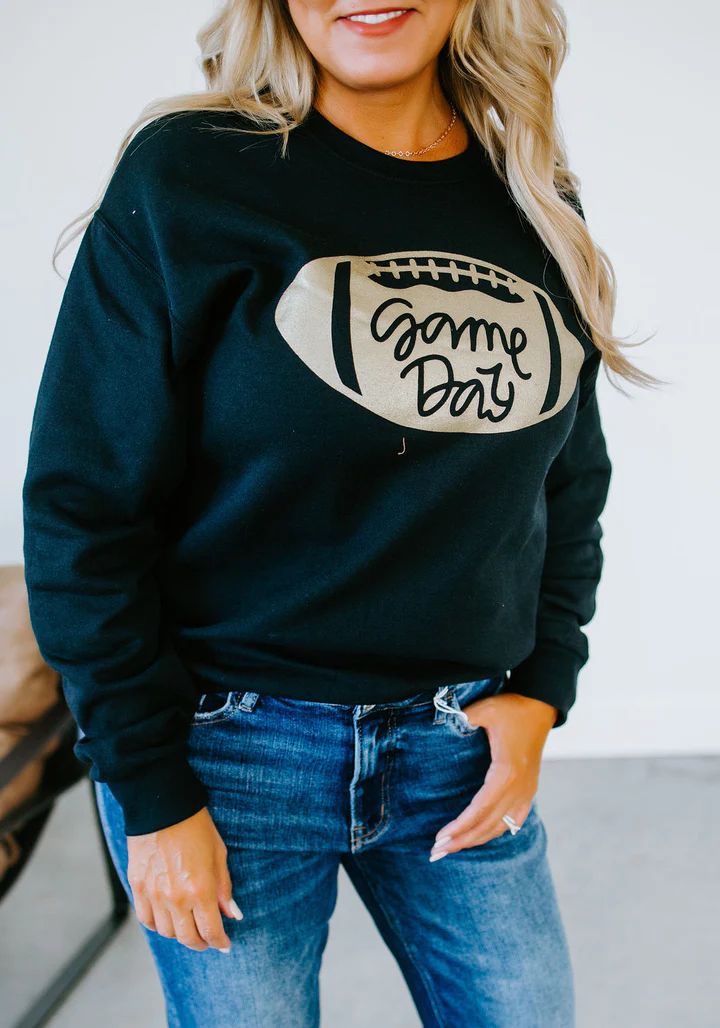 Game Day Graphic Sweatshirt | Lauriebelles