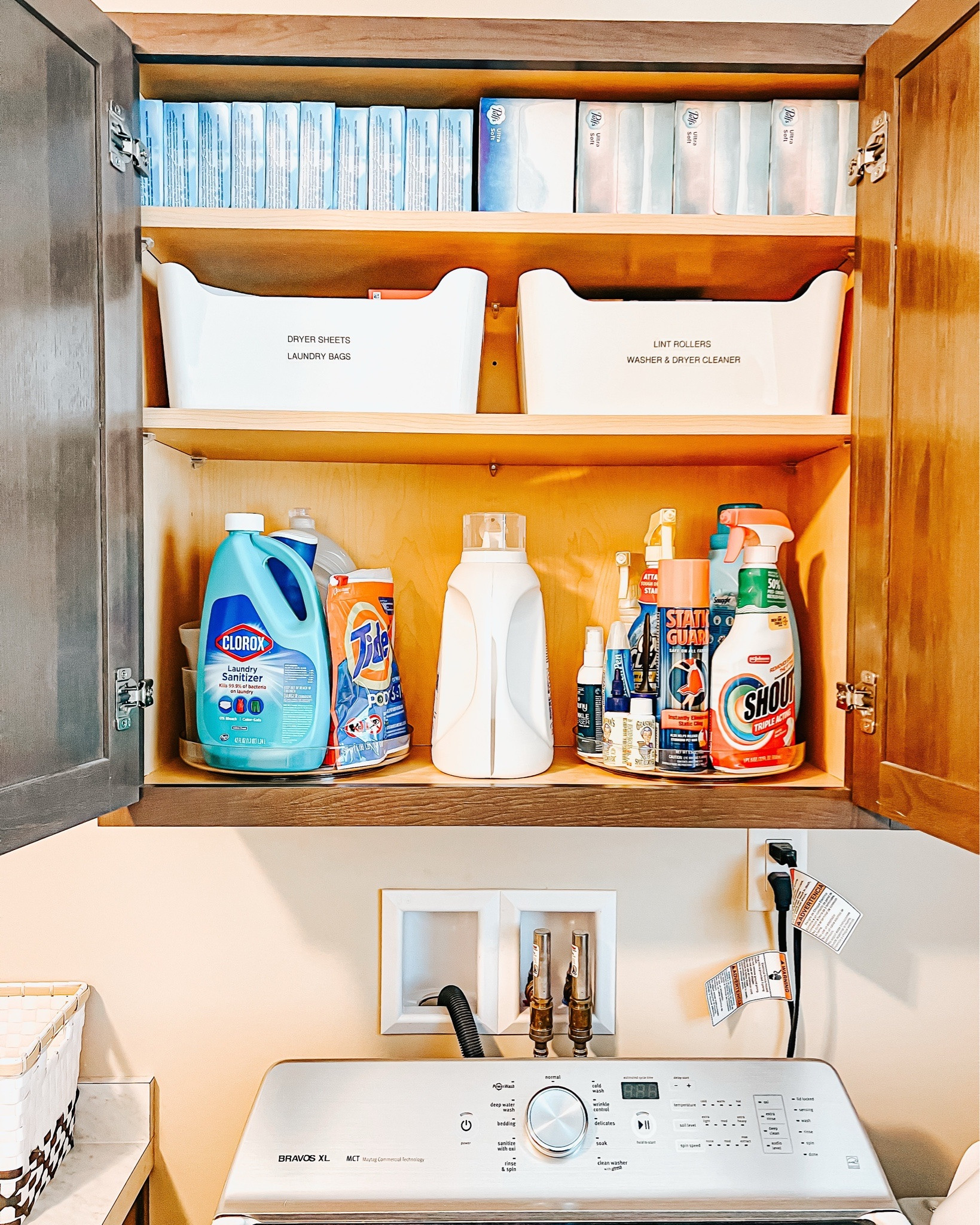 Sometimes the problem isn’t the laundry. It’s the laundry ROOM 🧺

If you’re constantly moving piles, digging for products or leaving clean laundry sitting because there’s no easy next step, the space isn’t working the way it should.

A few simple organizing systems can completely change how you use it every day.

Less clutter. Fewer steps. Easier laundry.

#organizedbyjm #laundryroom #laundryroomorganization #homeorganization #homeorganizer