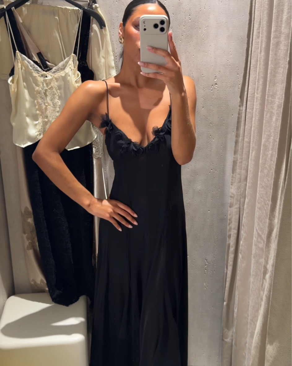 🏷️ zara new in, zara, zara try on haul, long black maxi dress, sheer maxi dress, maxi dress

#LTKuk #LTKspring #LTKsummer