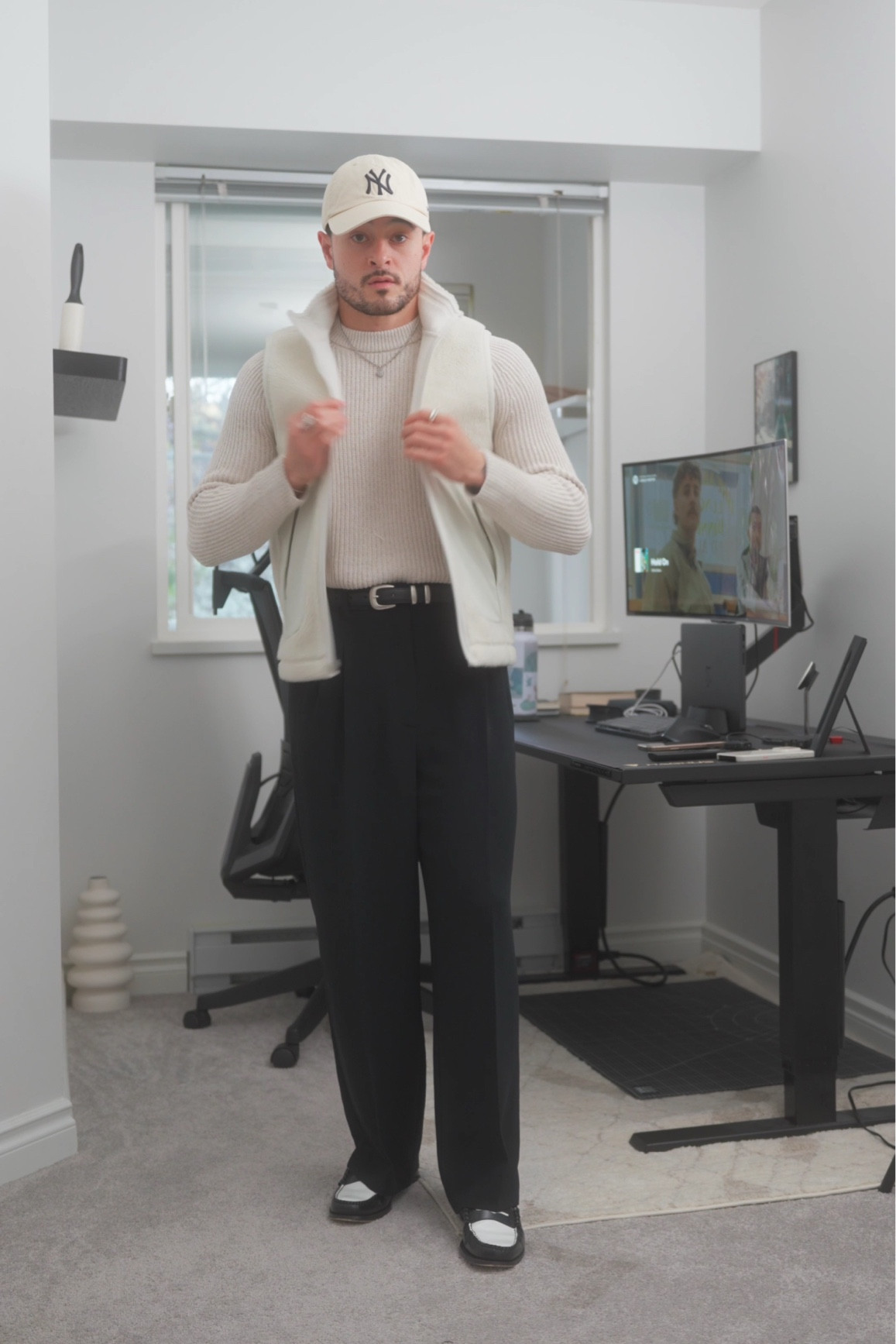 Effortlessly stylish outfit idea 

#LTKmens #LTKSeasonal #LTKstyletip