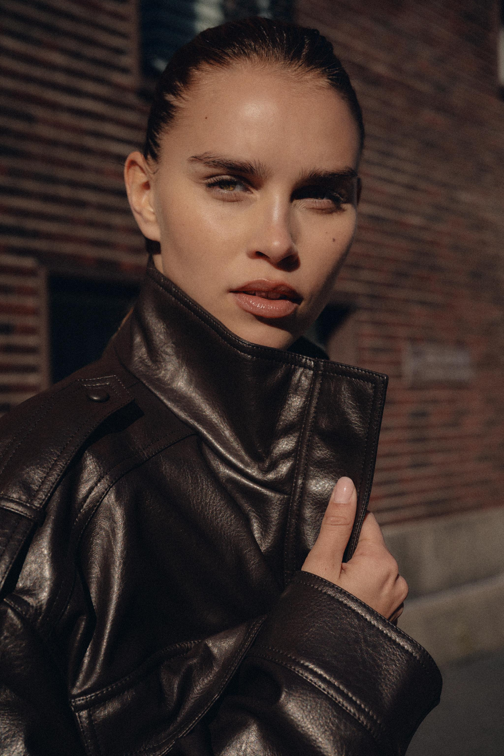 FAUX LEATHER CROPPED JACKET | Zara US