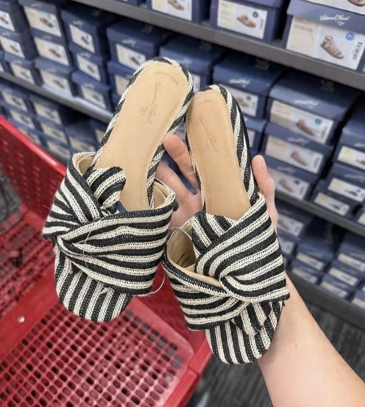 ✨Summer must-have alert! These super cute sandals are going straight in my cart 🛍️☀️

#LTKSaleAlert #LTKmomlife #LTKSeasonal