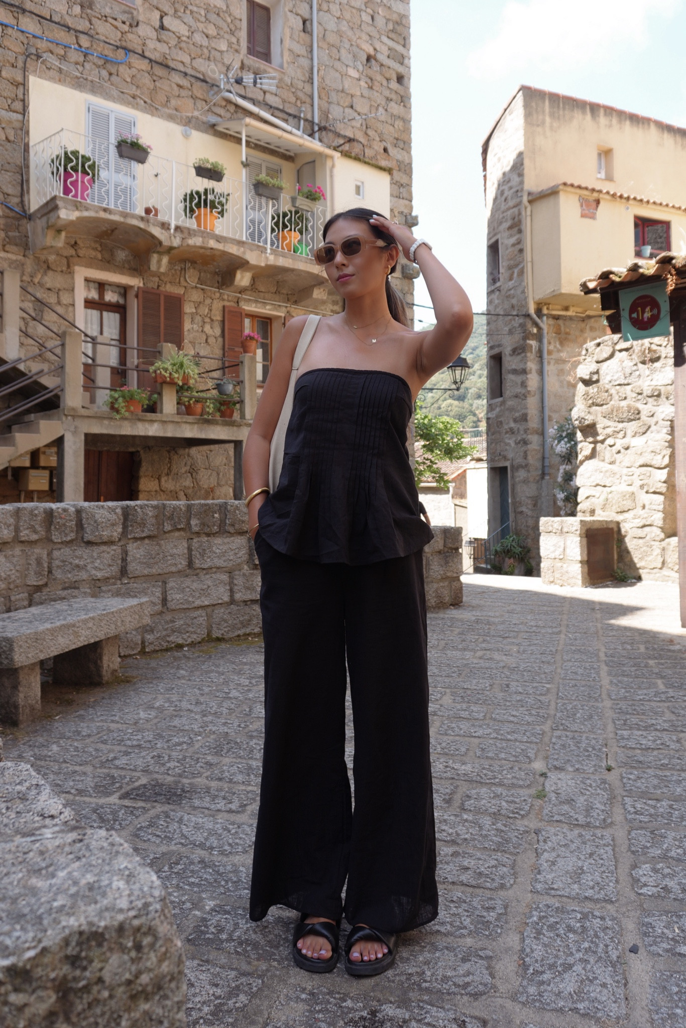 The set you NEED for european summer vacation outfit 




#LTKStyleTip #LTKFindsUnder100 #LTKSeasonal