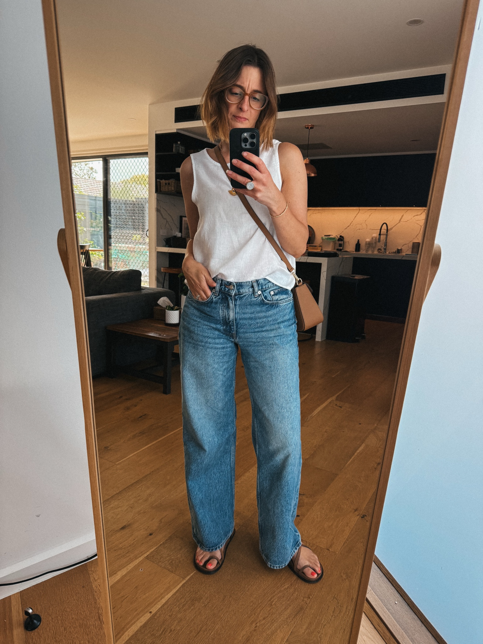 Top - Montaigne Paris Ava crop linen top. Wearing a small. 
Jeans - wearing an 8. Could size down if you want a more fitted look 
Bag - Republic of Florence  

#LTKFashionMonth #LTKsummer #LTKaustralia
