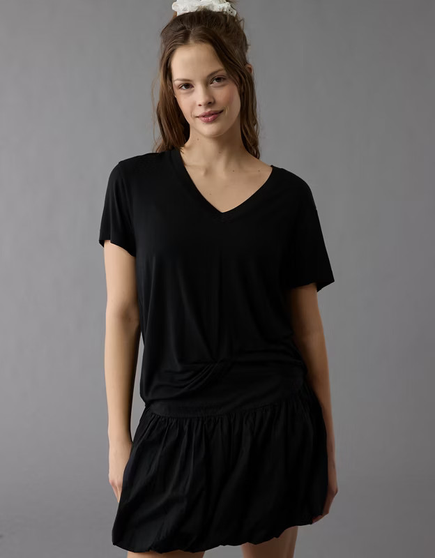 AE Soft & Sexy V-Neck T-Shirt | American Eagle Outfitters (US & CA)