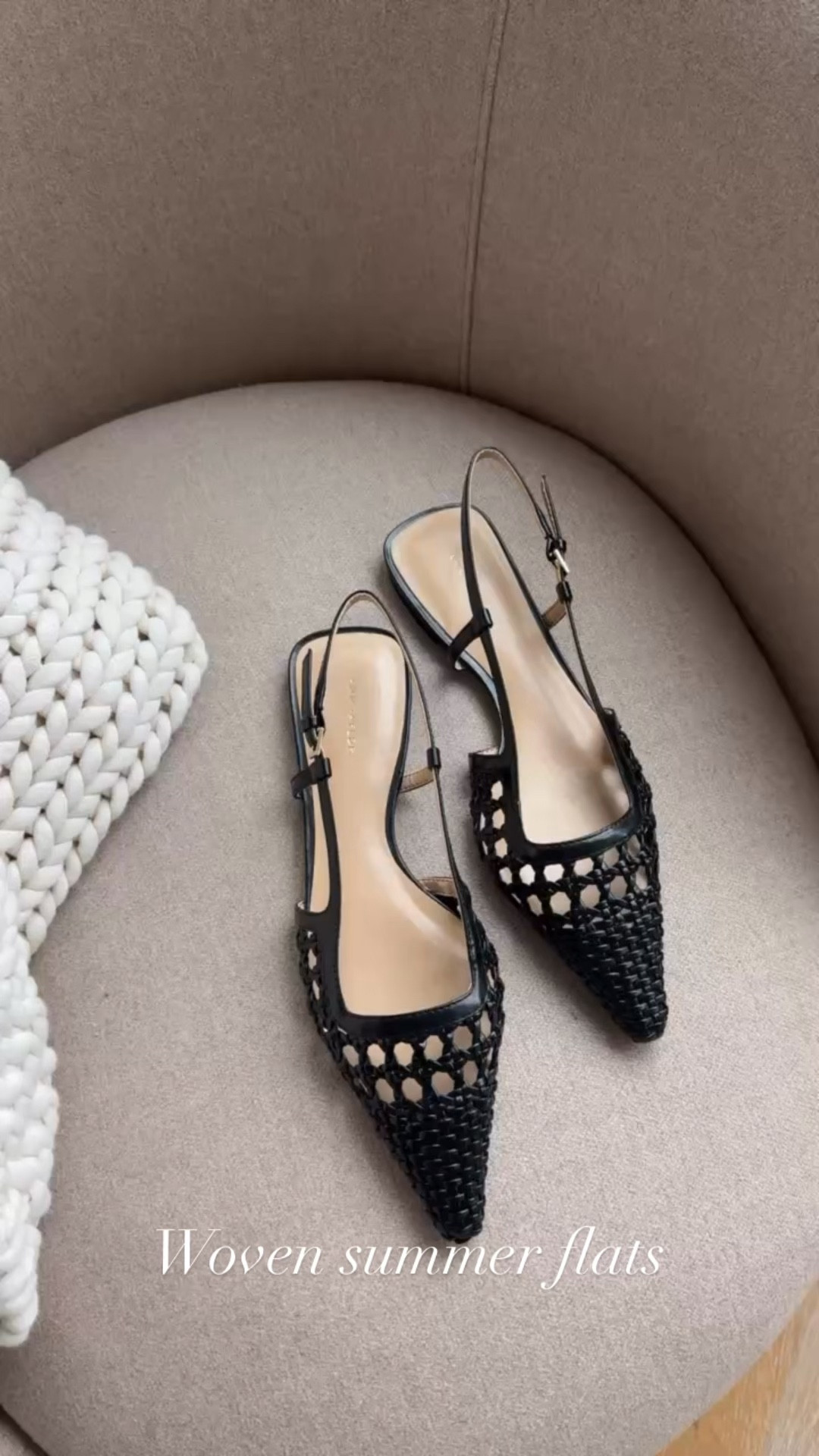 Summer flat season is here. Shop all my favorite styles below.

#classicstyle
#wovenflats
#slingbackflats
#wovensandals
#summershoes



#LTKootd #LTKgrwm #LTKSeasonal