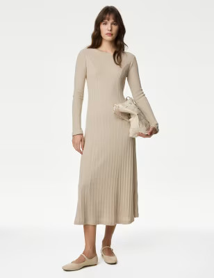 Schmales Midikleid mit hohem Baumwollanteil und Rippenmuster | Marks and Spencer DACH
