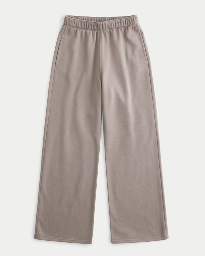 Feel Good Ultra High-Rise Wide-Leg Sweatpants | Hollister (US)