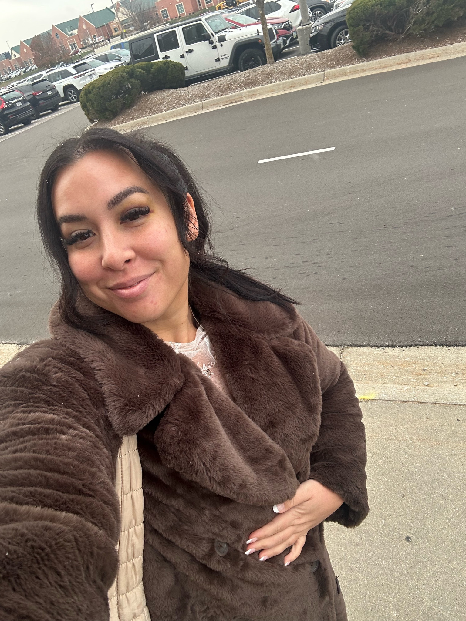 Size large faux fur coat 
Walmart coat 

#LTKHoliday #LTKMidsize #LTKCyberWeek