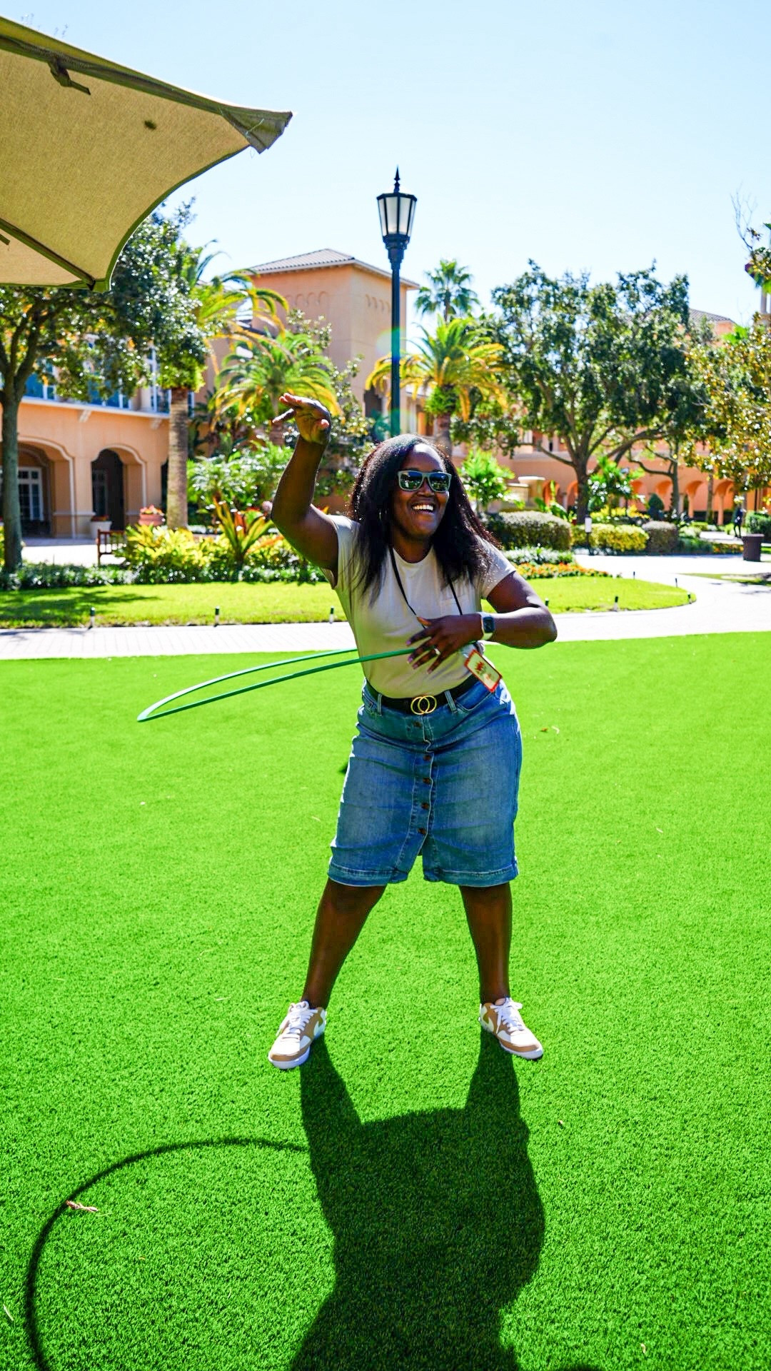 Easy Mom Fall Outfit Idea: Denim, tan and good vibes. 

J. Crew
Coach
Nike 



#LTKStyleTip #LTKFindsUnder50