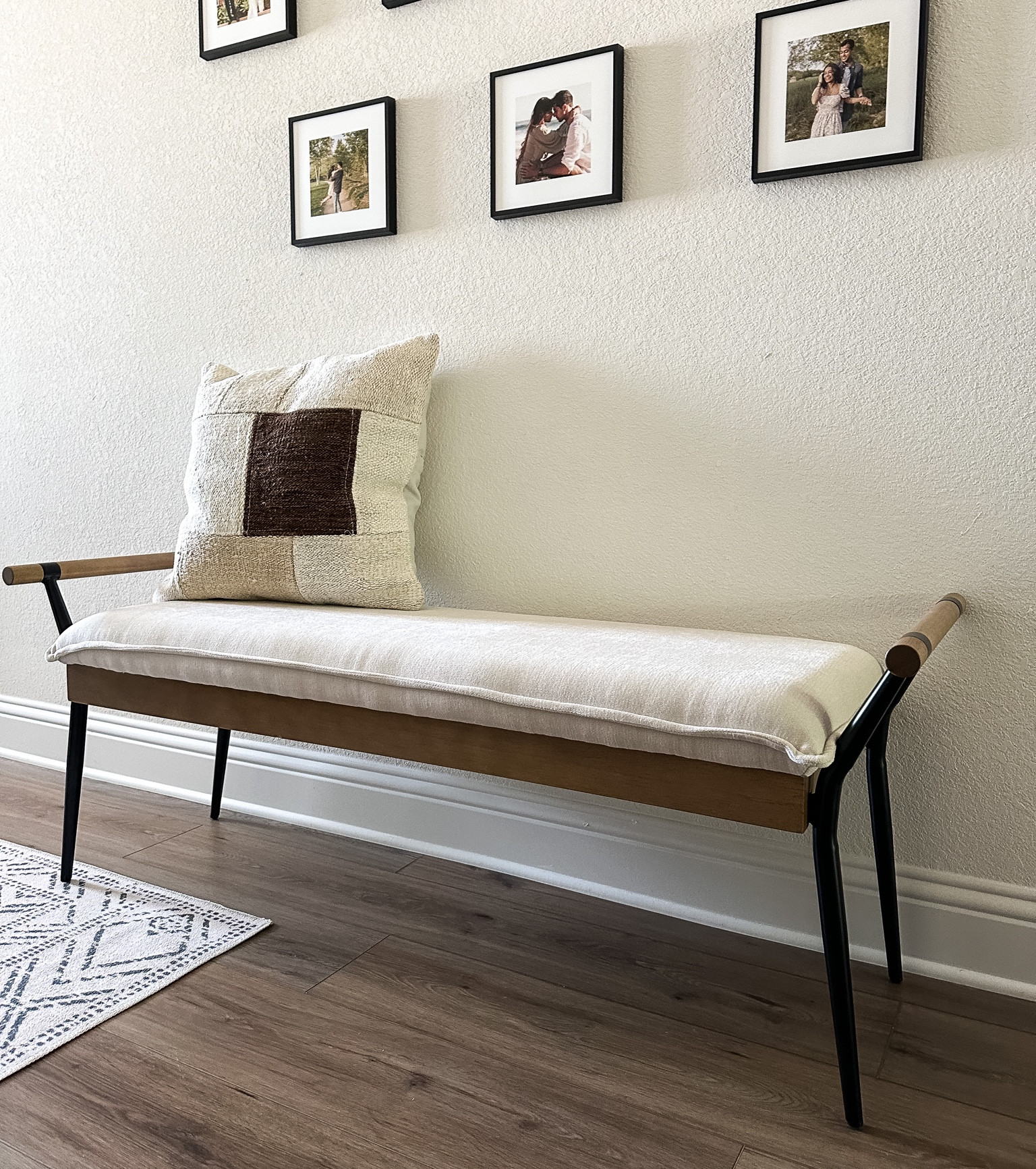 Entryway bench details 🤎

Affordable and looks so high end!

Entryway styling, entryway bench, home, home decor, modern home, home styling, Amazon finds, Amazon home, bed bench, dining bench

#LTKSeasonal #LTKU #LTKhome