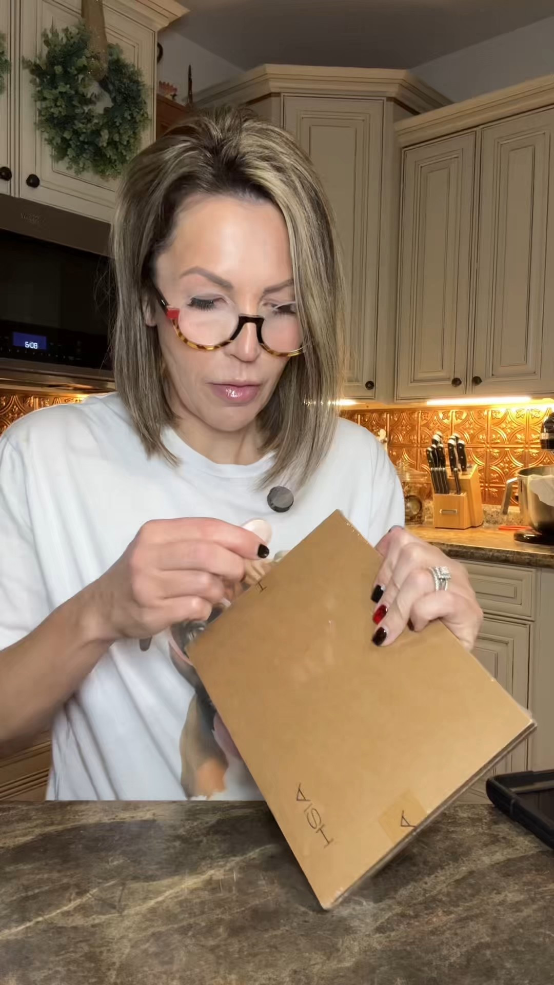 Finally… a plus size bra that’s actually comfortable and smoothing 🙌
This HSIA CoolComfort Underwire Bra is a game changer:

✔️ Wide adjustable straps for comfort
✔️ Unlined + breathable to keep you cool
✔️ Full coverage with side smoothing support
✔️ Underwire lift without the bulk

Perfect for everyday wear, lounging, or layering under tees. Linked in my “Comfort Essentials” + “LTK Under $40” 💛

#LTKLingerie #ComfortableBraStyle 

#LTKFindsUnder50 #LTKMidsize #LTKOver40