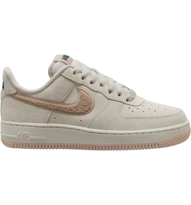 Air Force 1 07 SE Sneaker | Nordstrom