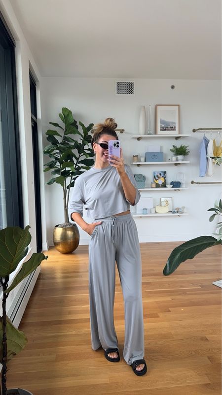 Fitness set Lululemon loungewear set sized up to a 6 in the pants and a 4 in the top. 
Electric picks code: enerson20
Loving tan: Emerson 

#LTKFitness #LTKFindsUnder100 #LTKStyleTip