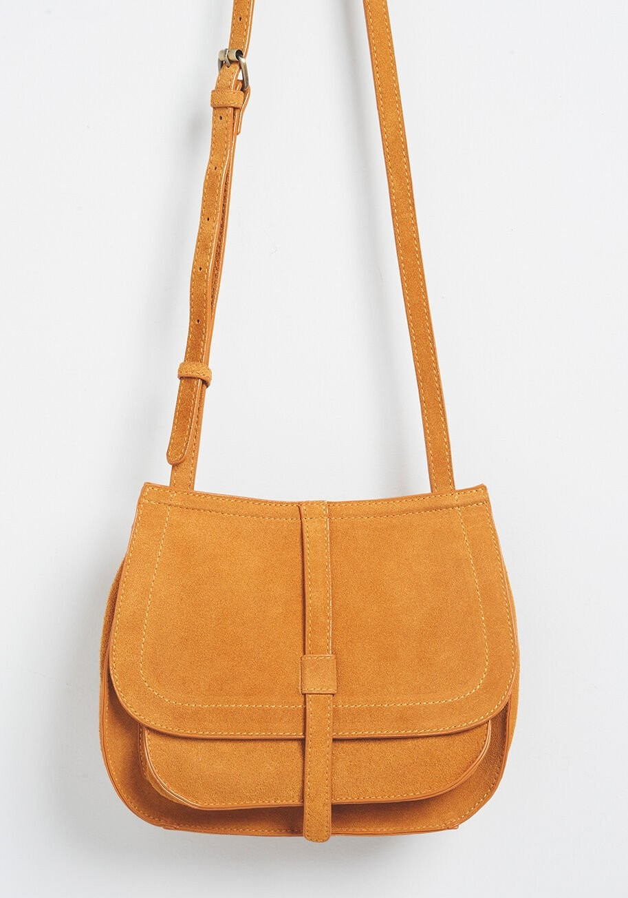 try {
    var ssProducts = ["172372", "172371", "172370", "172369", "172368", "172367", "172366",... | Modcloth