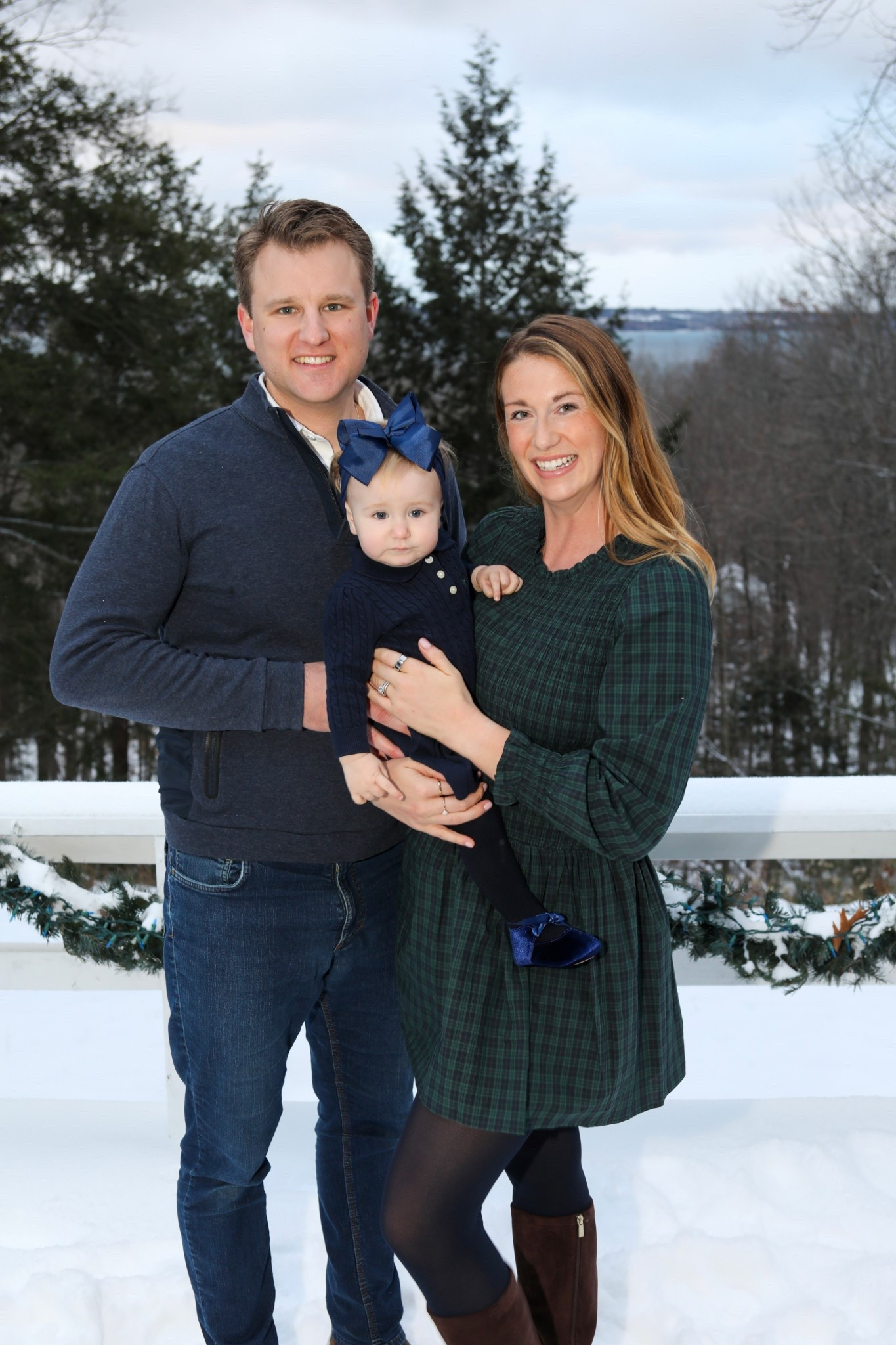 Our Christmas card ❤️
Matching dresses are in the foreseeable future! Wearing size small 