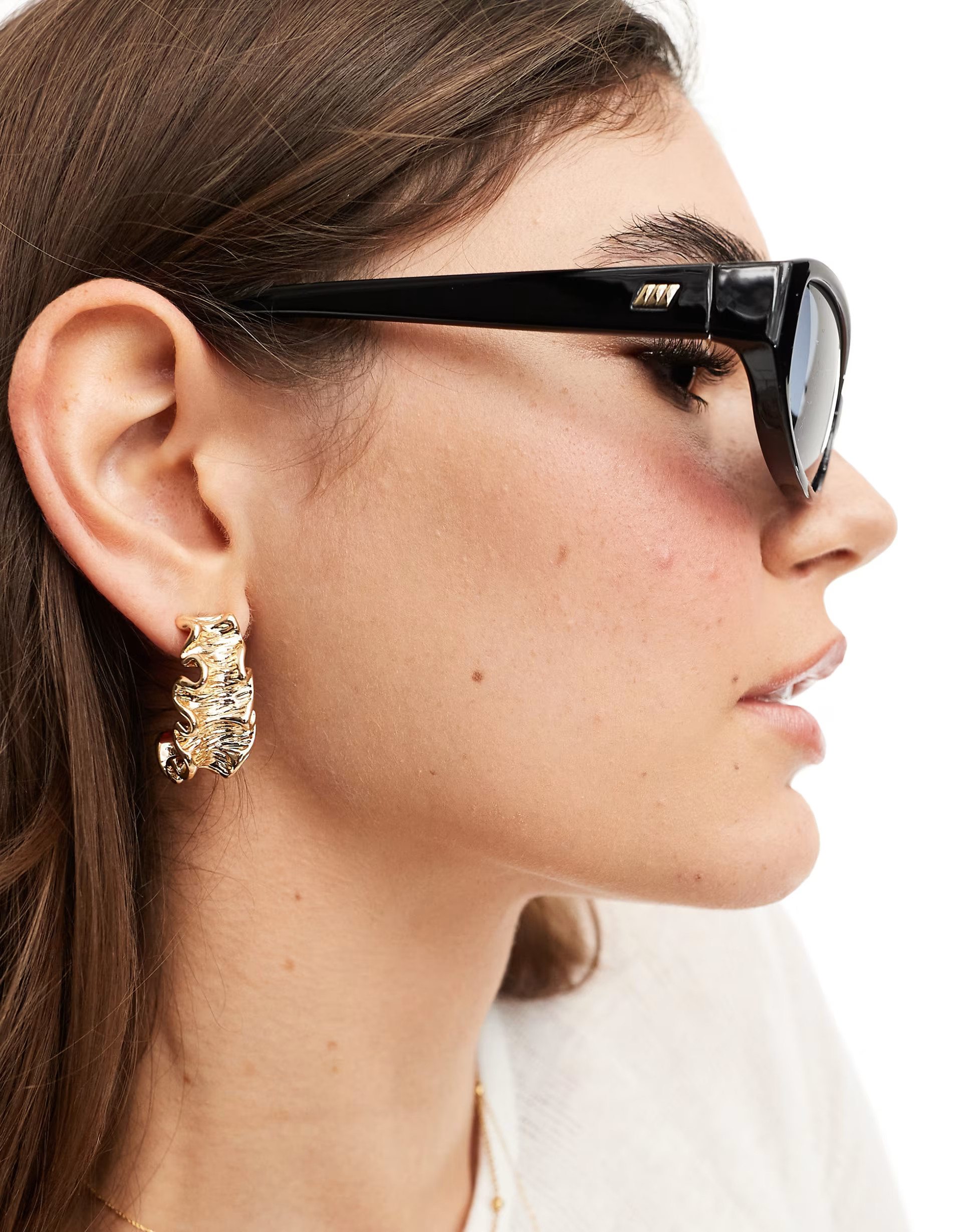 Le Specs sunglasses in black | ASOS (Global)
