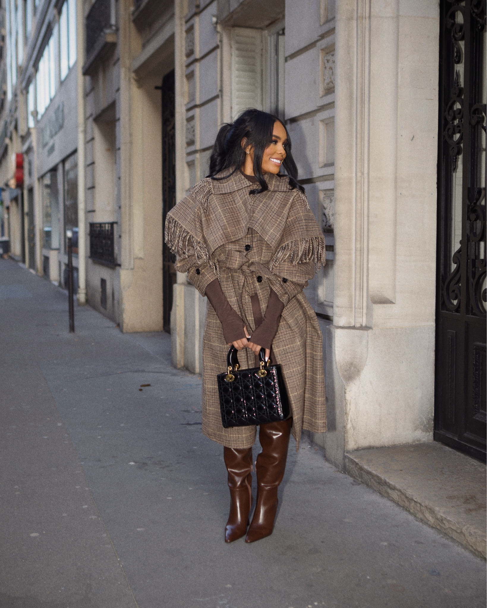 Detective Chic in Paris 🫶🏾