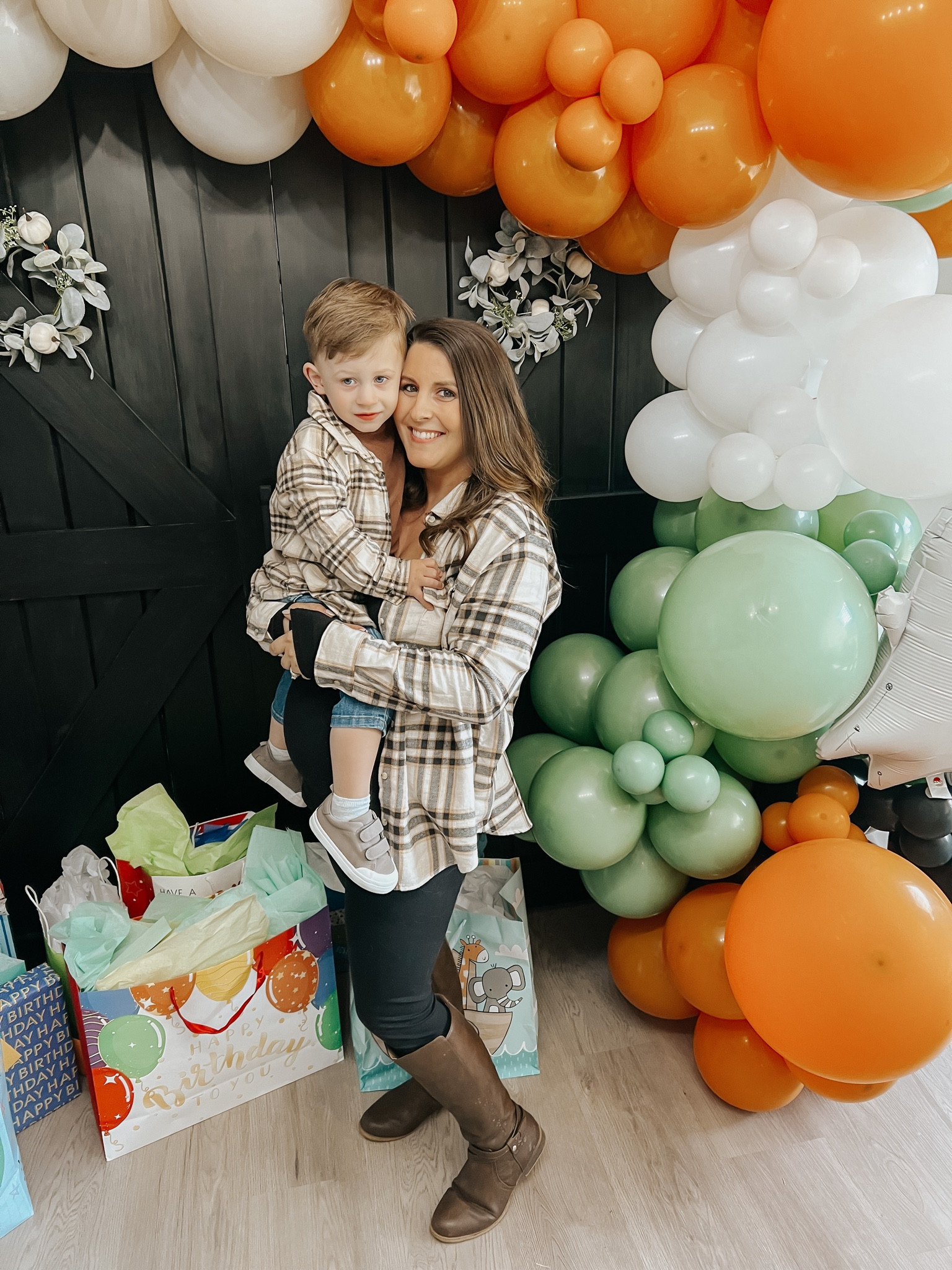 Mama & me flannels from old navy!! These were so perfect for the fall and celebrating our little October baby!

#LTKHoliday #LTKkids #LTKGiftGuide