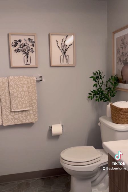 Guest bathroom decor! 🌿🤍✨ #guestbathroom #guestbathroomdecor

#LTKhome
