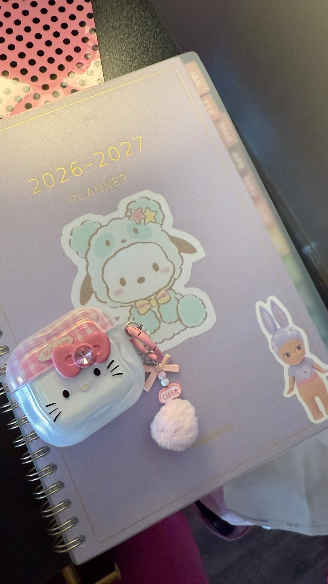 Absolutely obssessed with my new airpods and case!

#LTKSaleAlert #LTKdayinmylife #LTKHome