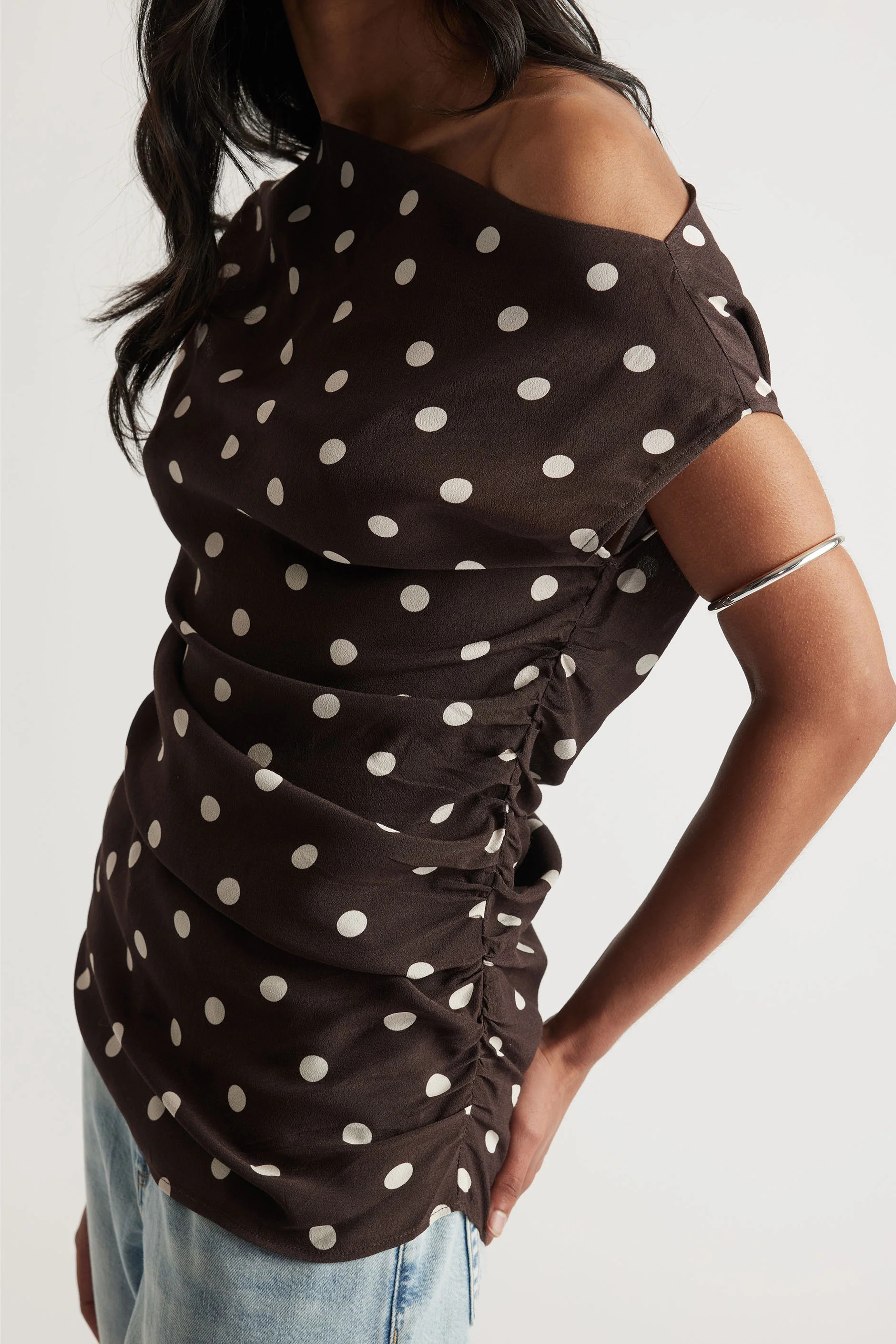 Frankie Tip Shoulder Top - Spot | DECJUBA