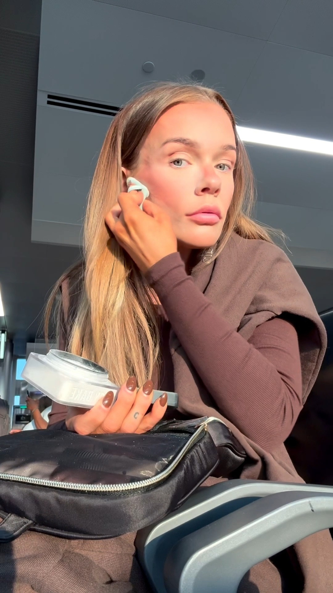 Giving the B terminal a makeup tutorial 💁🏼‍♀️

#LTKTravel #LTKFindsUnder50 #LTKBeauty