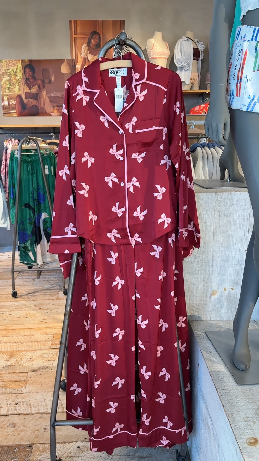 These pink Anthropologie bow pajamas are adorable and would make a perfect holiday gift. 

Holiday pajamas, Christmas pajamas, cute pjs, bow pjs, holiday gifts for her, anthro finds, pajama gifts, luxe pajamas

#LTKSeasonal #LTKGiftGuide #LTKHoliday