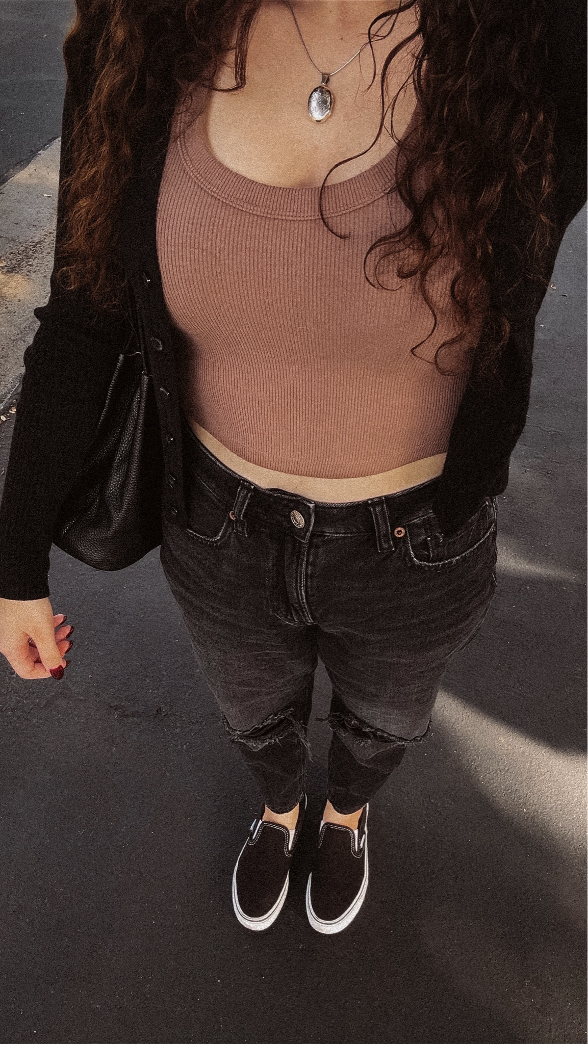 size references: 
5’0” 110lbs
cardigan: petite small
crop tank: extra small
jeans: 27
